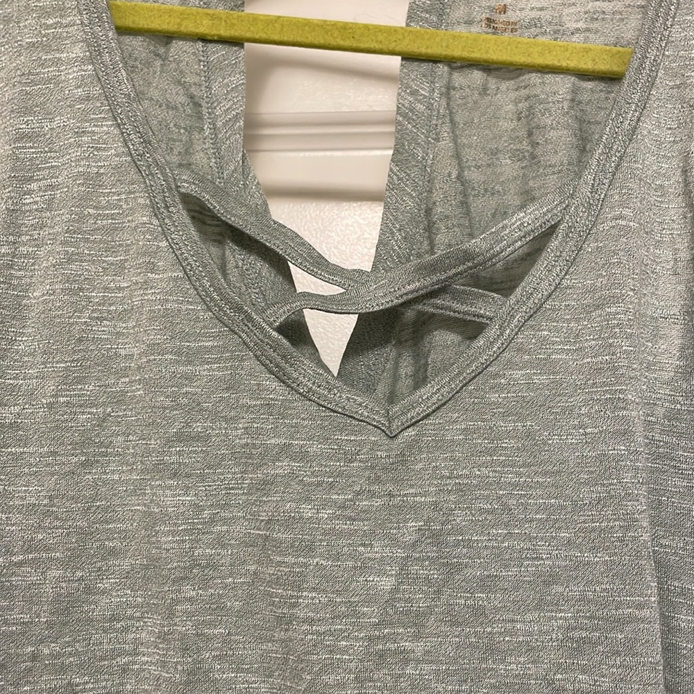 NWT Balance Collection Tank top medium - Picture 2 of 10